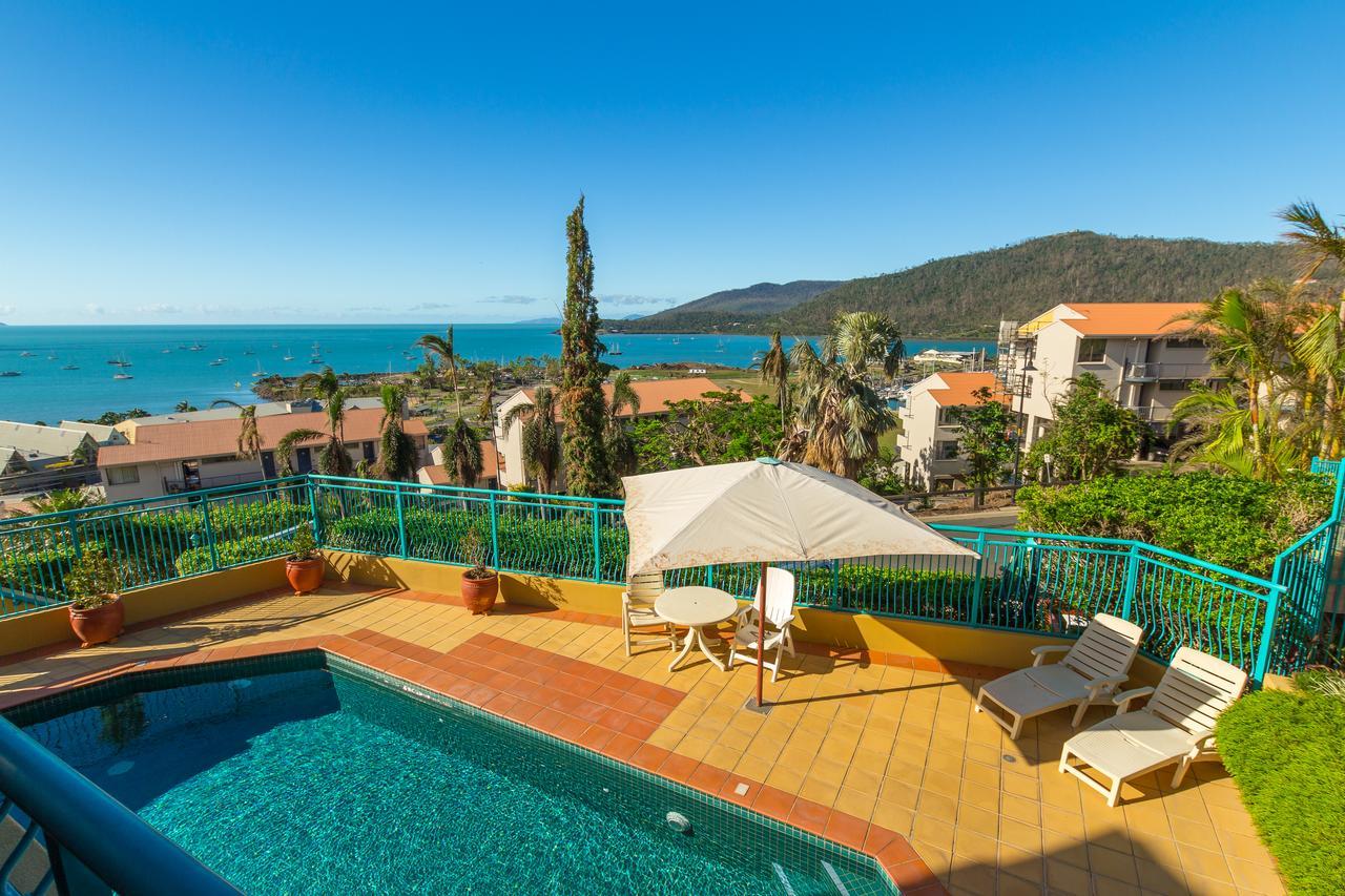 Toscana Village Resort Airlie Beach Exterior photo