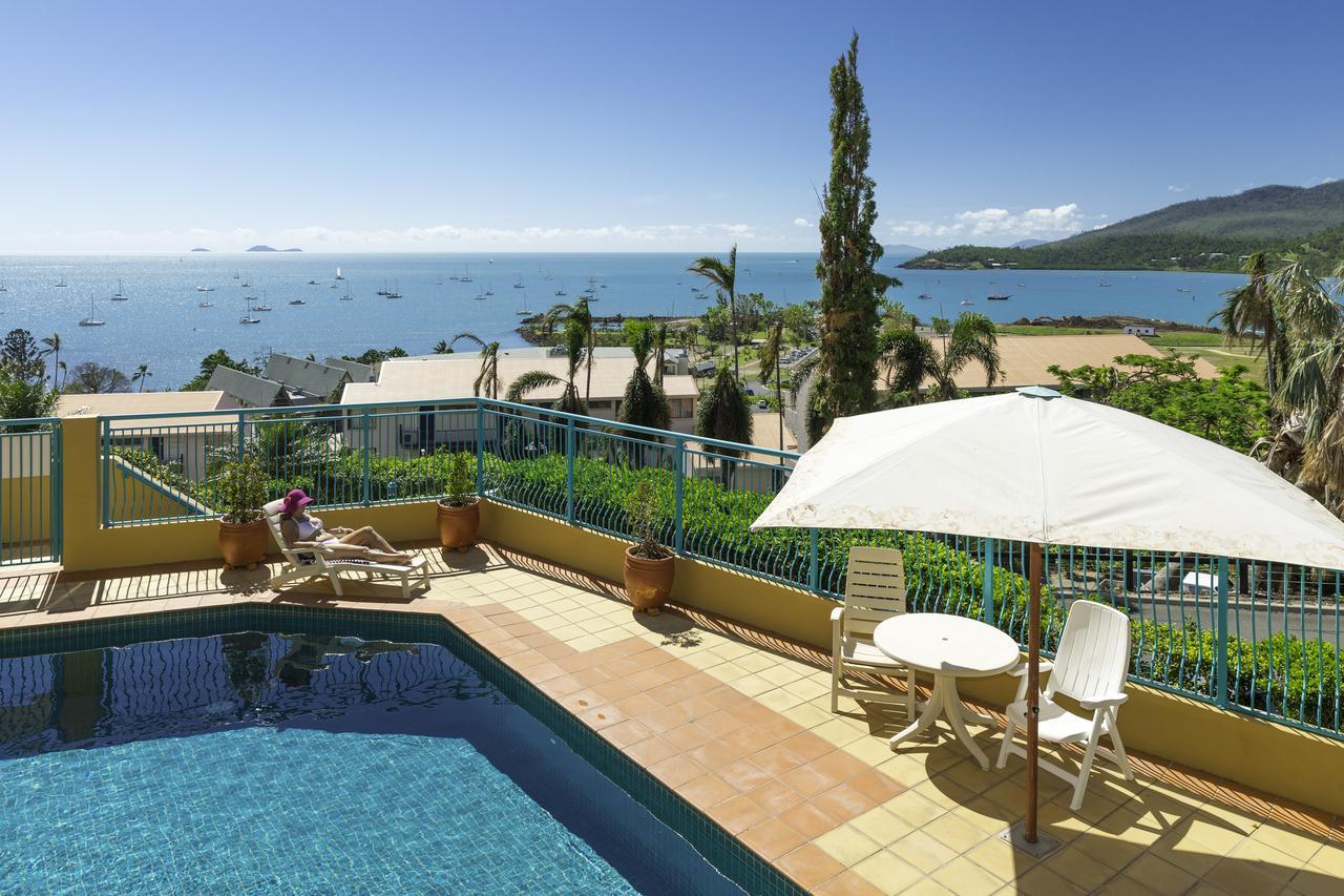 Toscana Village Resort Airlie Beach Exterior photo